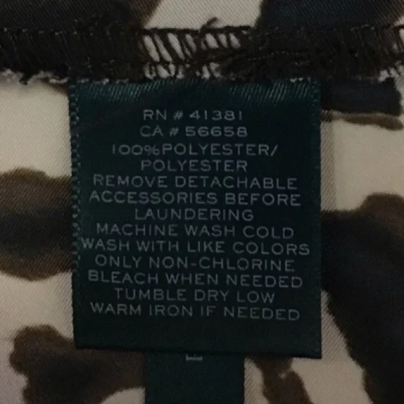 LAUREN by Ralph Lauren • Adorable Geometric Print Button Down Shirt Dress w Belt - Picture 8 of 11